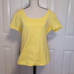 Lilly Pulitzer Yellow Scoop Neck Tee – Size Large, 100% Cotton